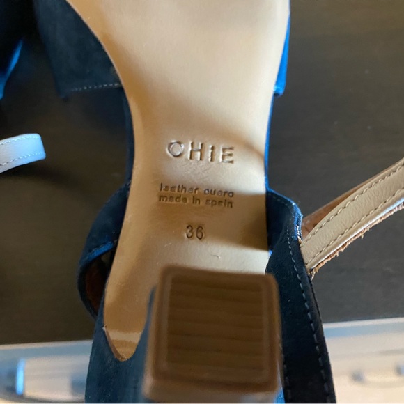 NWOT Chie Mihara blue suede strap sandal. Leather sole. Size 36 or US6 - Picture 6 of 8